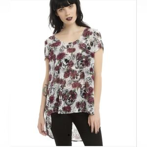 Hot Topic White and Purple Flutter Sleeve Blouse with skulls